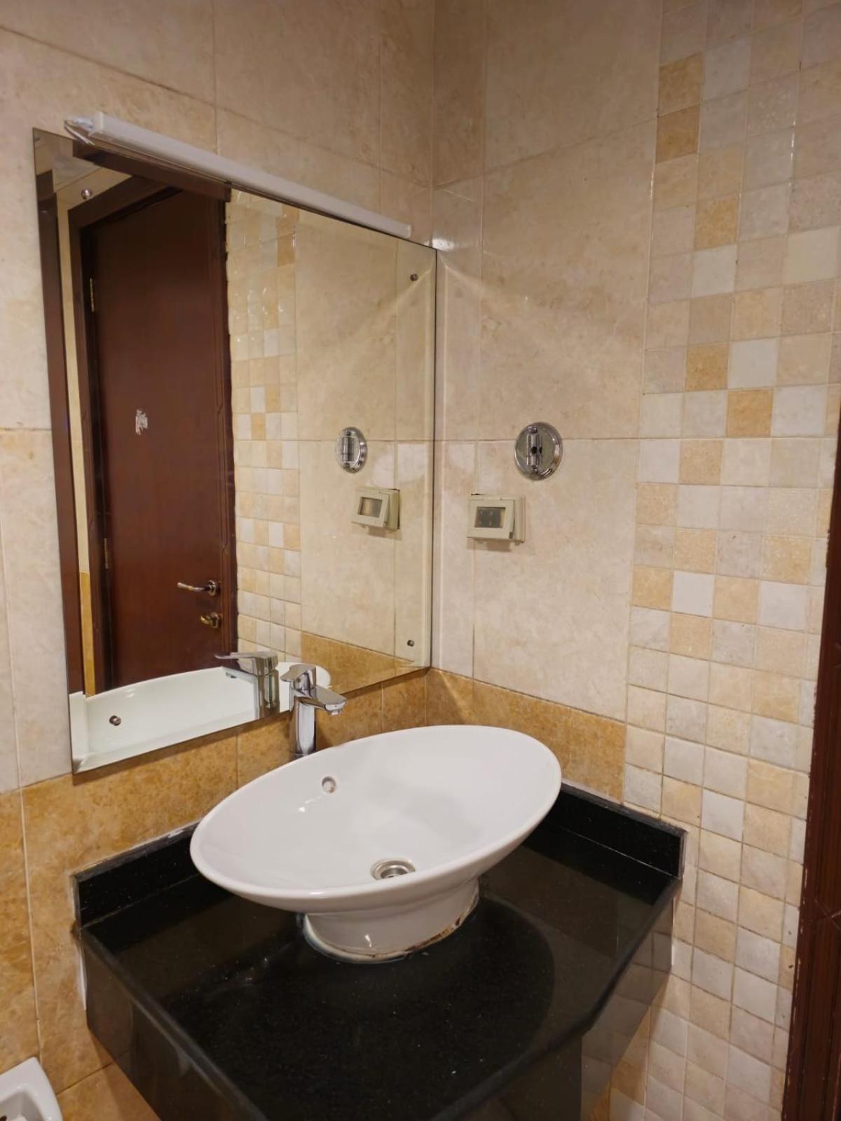Twilight Hotel Muscat Ngoại thất bức ảnh