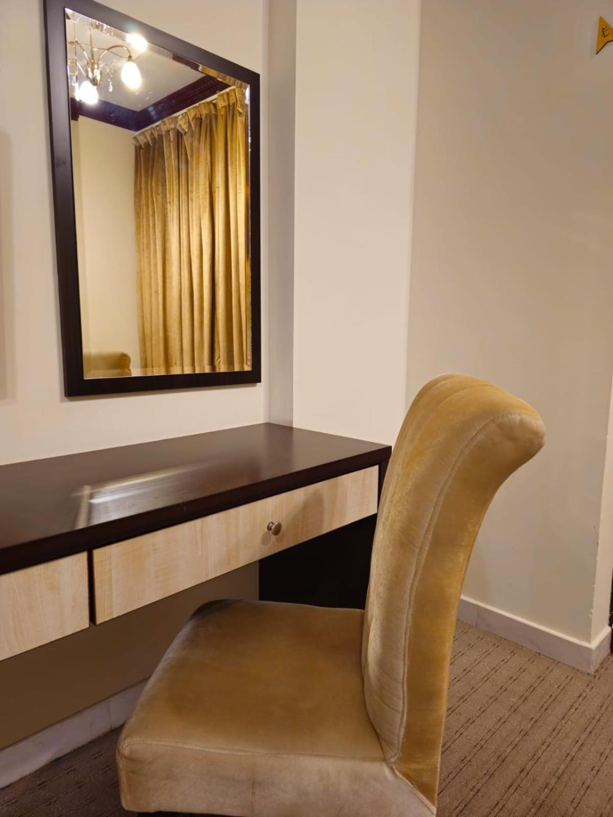 Twilight Hotel Muscat Ngoại thất bức ảnh